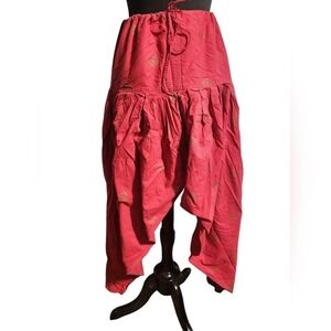 SRISHTI Red with Gold accent design loose fit pants